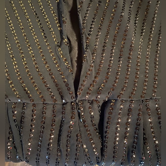 NWT MODCLOTH BLACK SEQUIN OPEN BACK CROP WIDE LEG JUMPSUIT SIZE SMALL - Picture 3 of 6